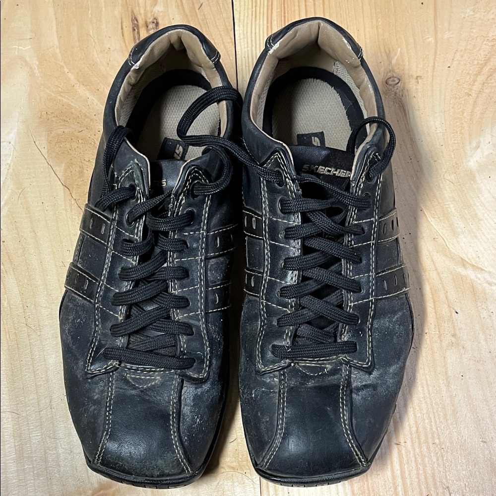 Skechers Men's Black Leather Sneakers
